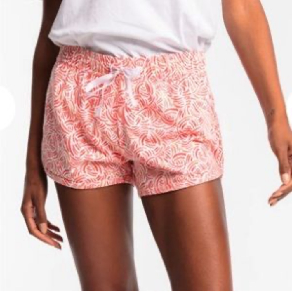 Southern Tide Women's Pink Patterned Shorts-Small